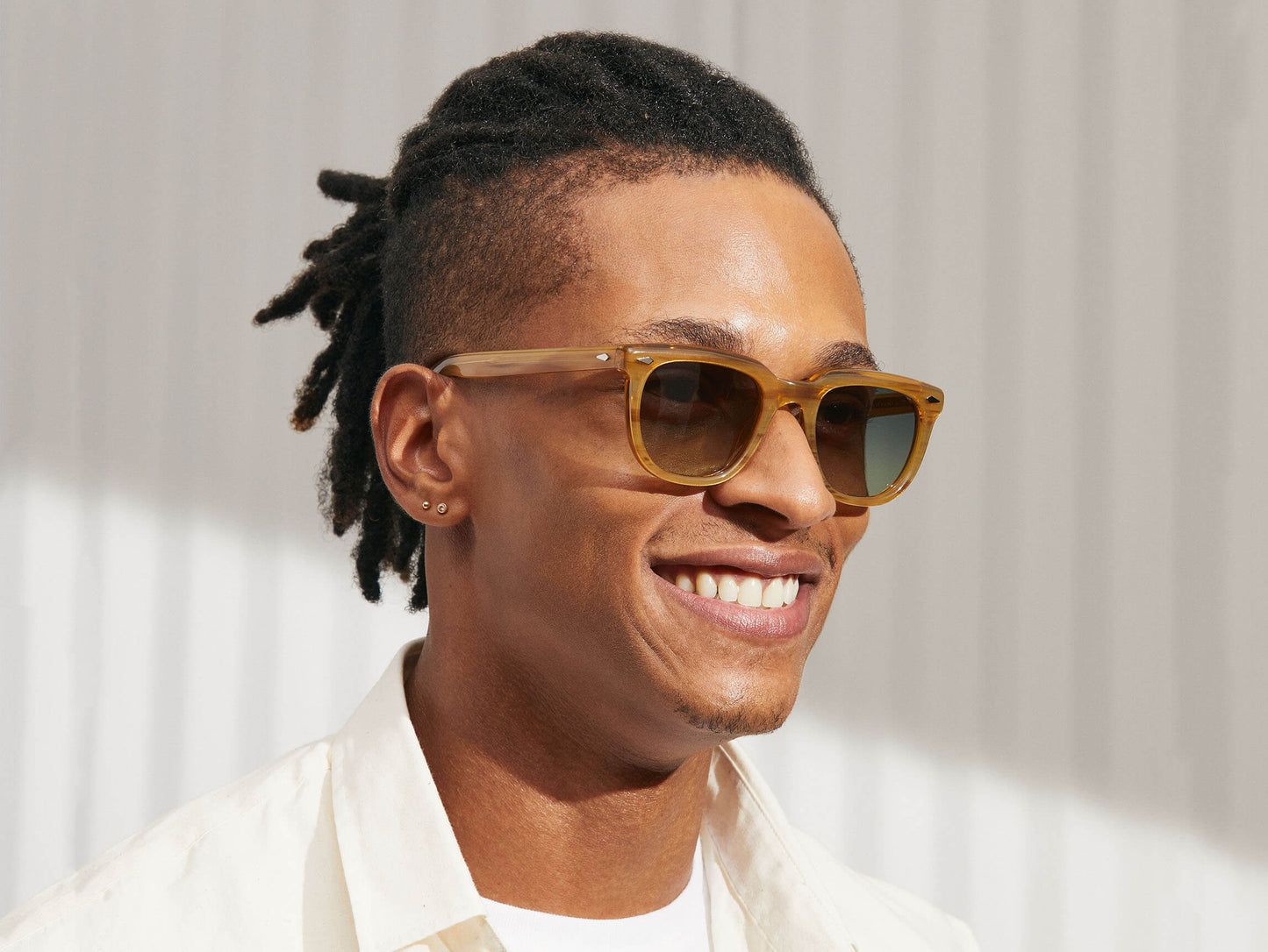 Moscot Yontif Sun