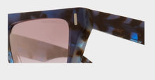 Load image into Gallery viewer, Cutler and Gross 1352