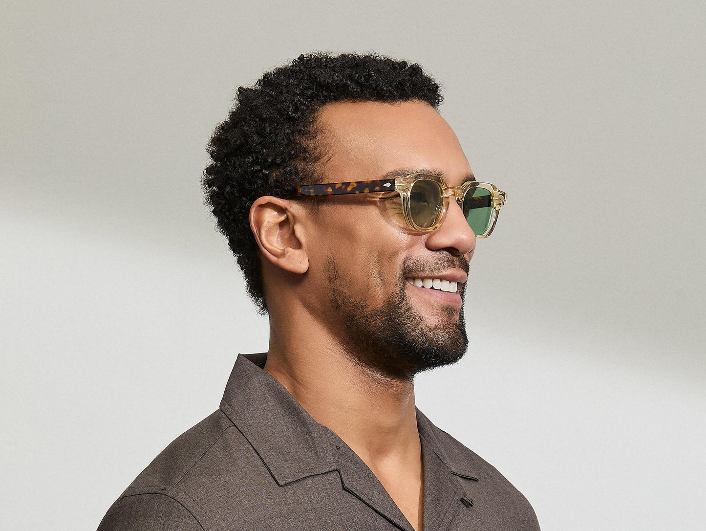 Moscot Dolt With Green+ Sunglasses